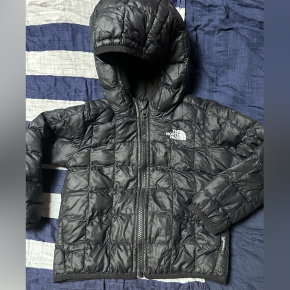 The North Face Kids Charcoal Puffer Jacket